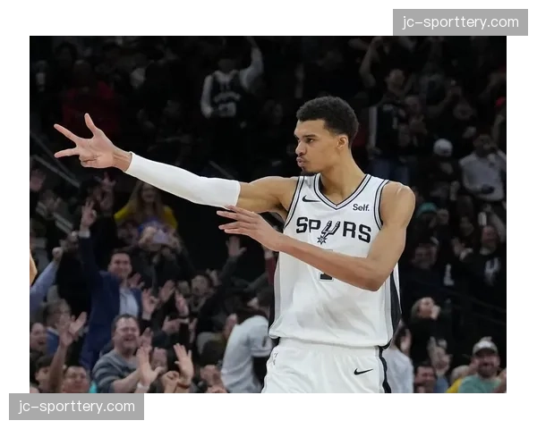 西部第二马刺战术稳定性 文班亚马成长对体系影响深远